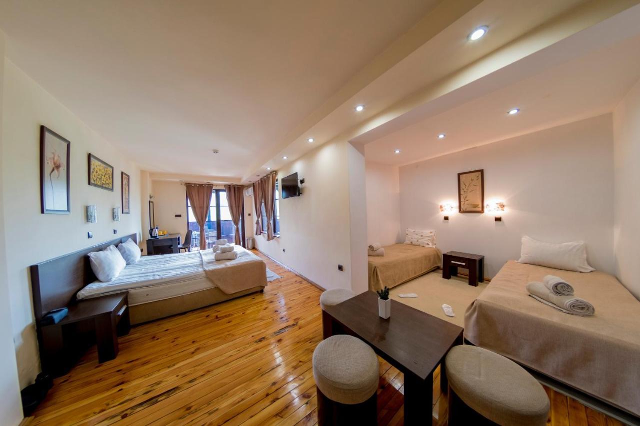 The Hill Hotel Veliko Tarnovo Buitenkant foto
