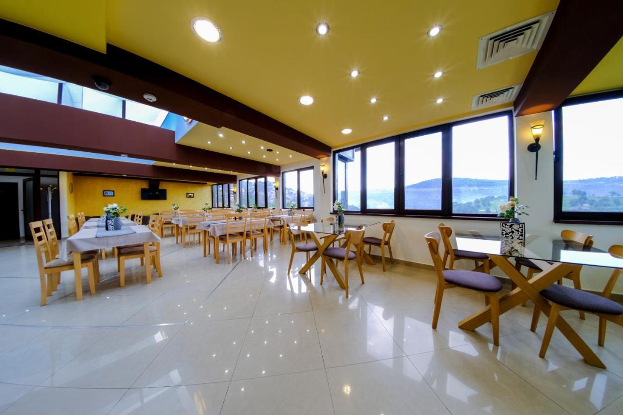 The Hill Hotel Veliko Tarnovo Buitenkant foto