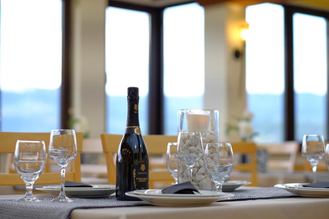 The Hill Hotel Veliko Tarnovo Buitenkant foto