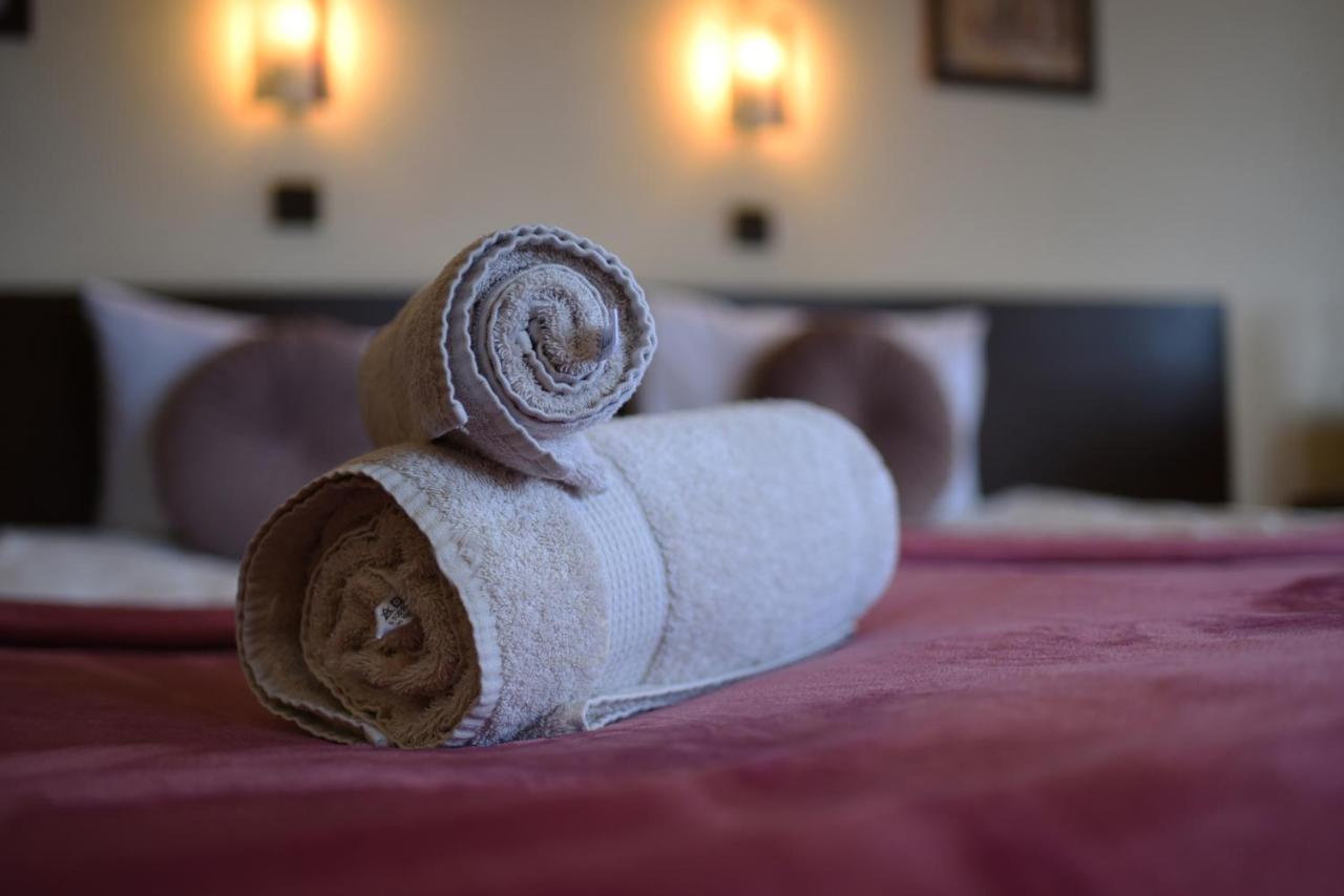 The Hill Hotel Veliko Tarnovo Buitenkant foto