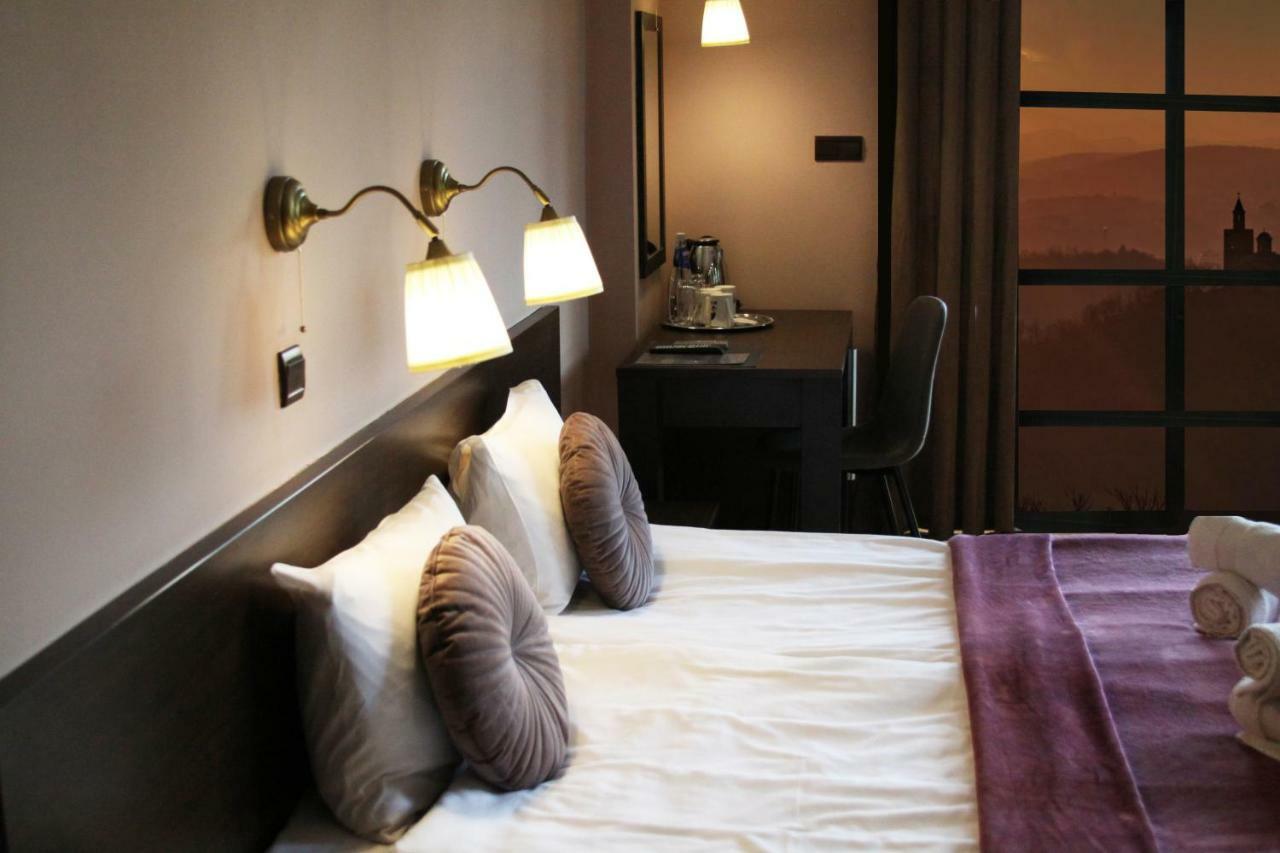 The Hill Hotel Veliko Tarnovo Buitenkant foto